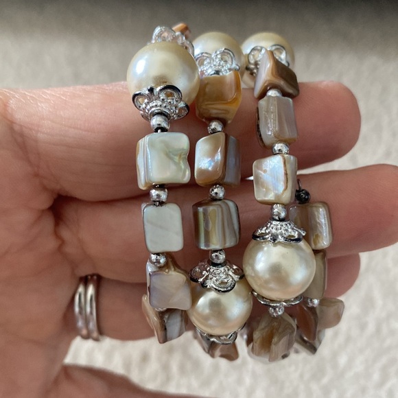 Pearl beaded bracelet - Picture 4 of 4